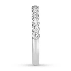 Diamond Wedding Band 1/4 Ct Tw Bezel-set/Round 14K White Gold -Vrai shop V 140690722 2 800