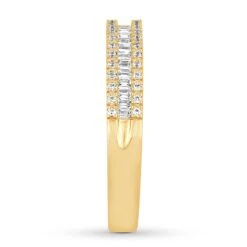 Diamond Anniversary Band 1/5 Ct Tw 10K Yellow Gold 5 Diamond Anniversary Band 1/5 Ct Tw 10K Yellow Gold -Vrai shop V 533154706 2 800