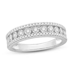 Diamond Anniversary Ring 1/3 Ct Tw 10K White Gold